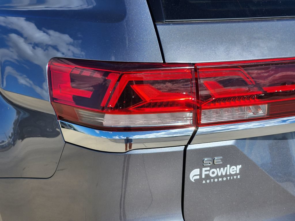Used 2024 Volkswagen Atlas SE AWD/4WD image 13