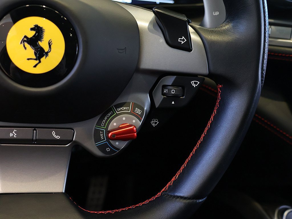 Certified 2018 Ferrari GTC4Lusso image 92