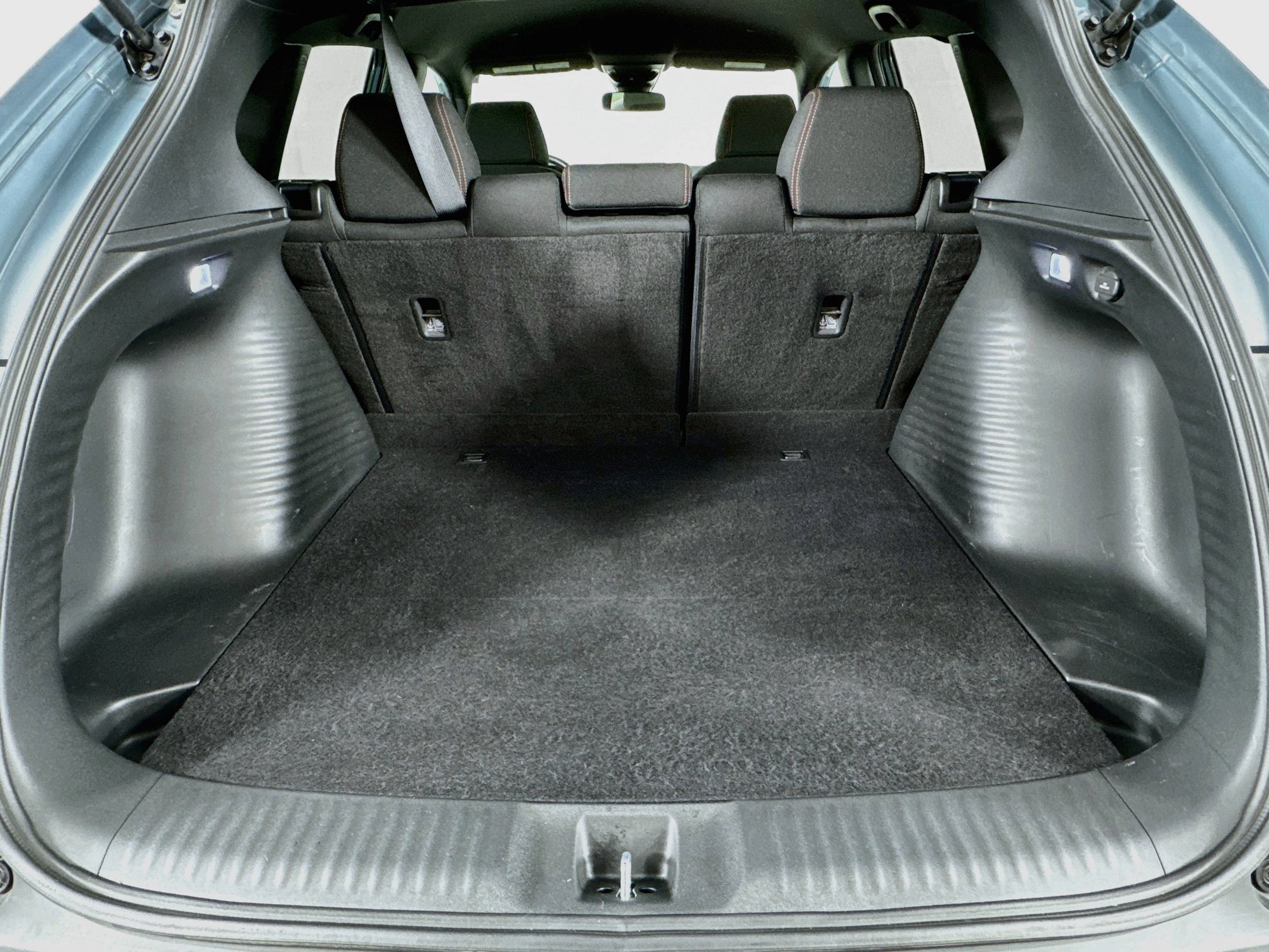 Certified 2025 Honda HR-V Sport image 24