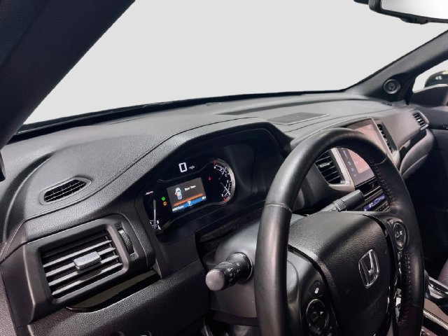 Used 2017 Honda Ridgeline Black Edition image 9