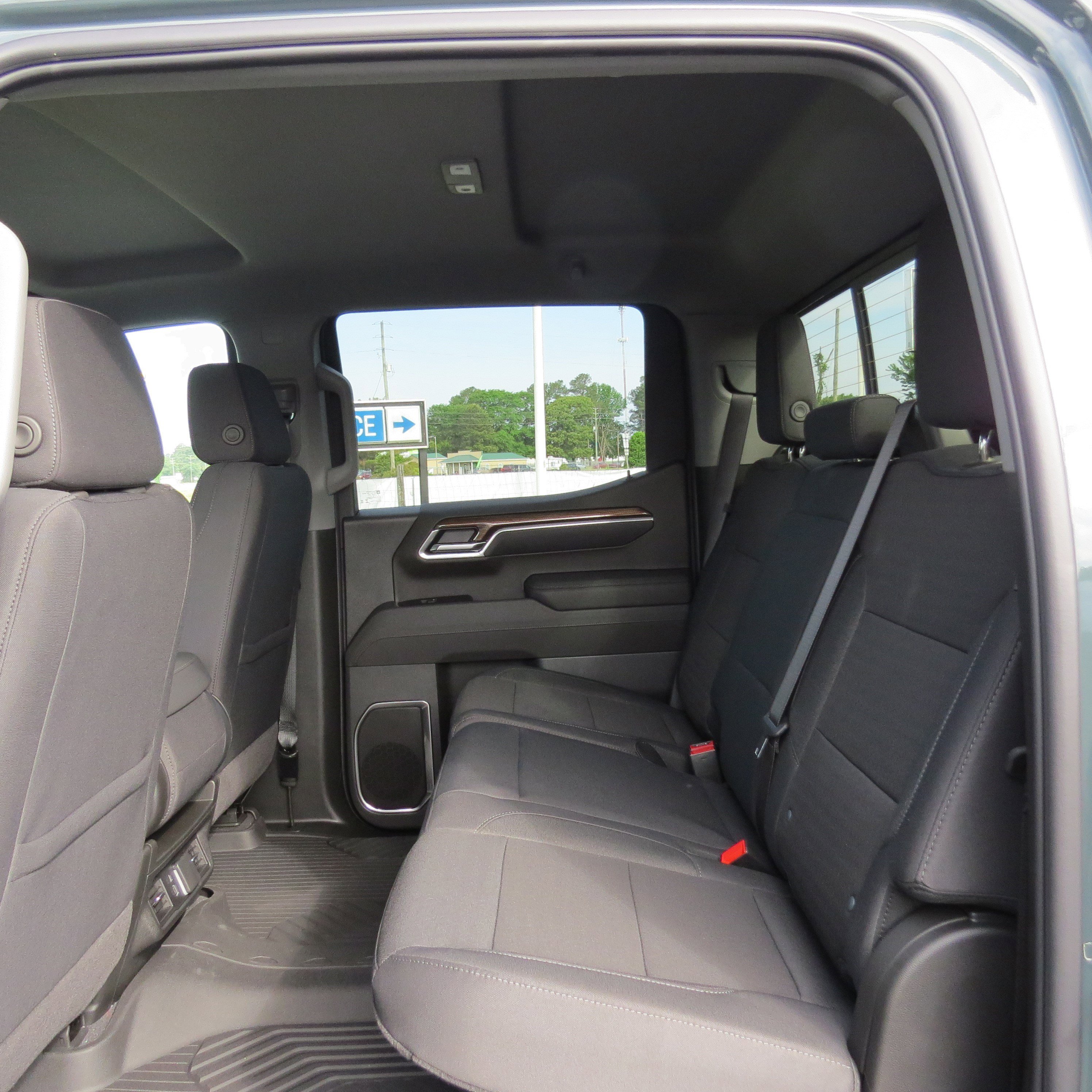 New 2025 Chevrolet Silverado 1500 LT image 12