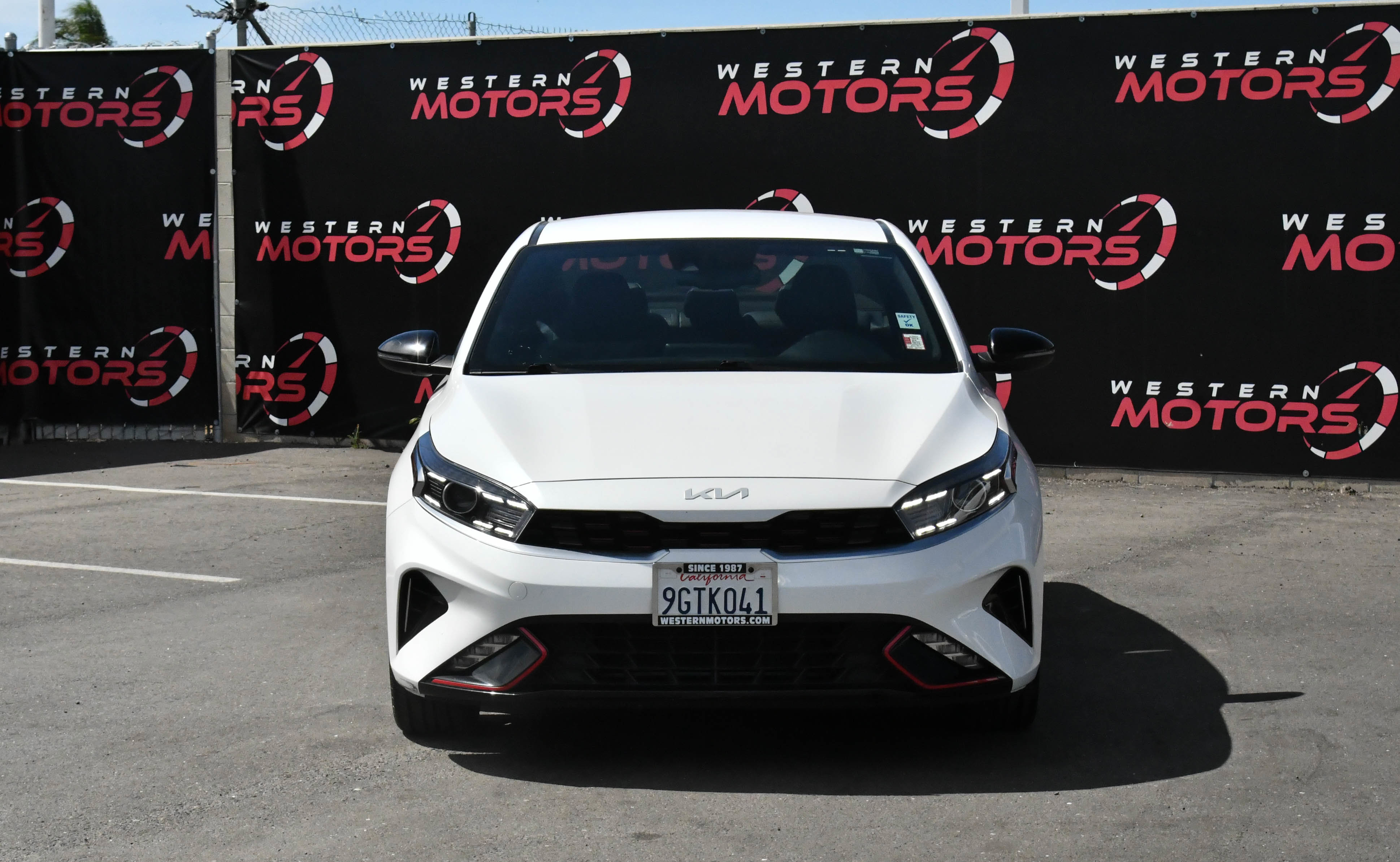 Used 2023 Kia Forte GT-Line image 2