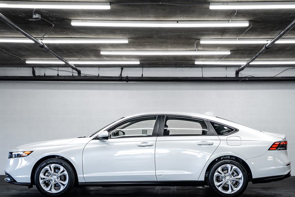 Used 2024 Honda Accord LX image 2
