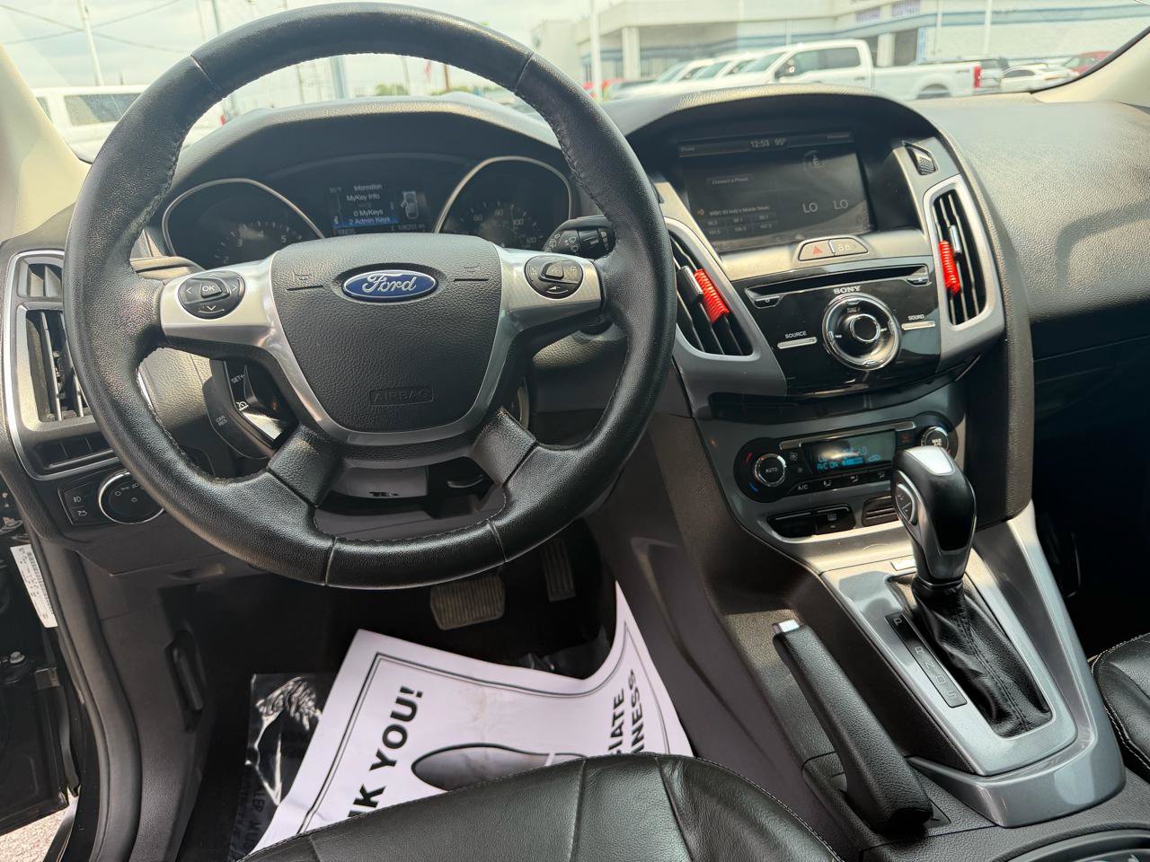 Used 2014 Ford Focus Titanium FWD image 32