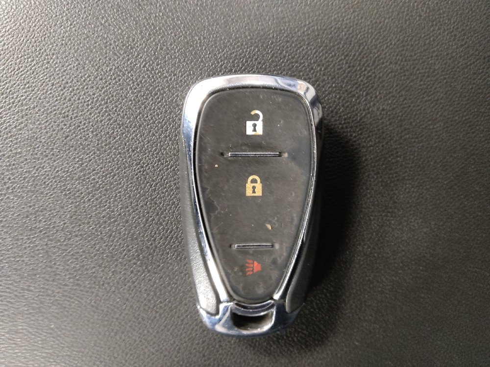 Used 2020 Chevrolet Equinox LS image 32