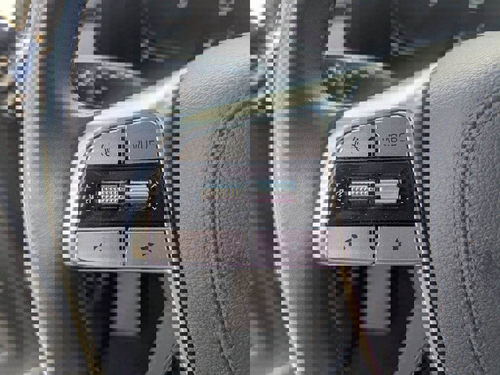 Used 2023 Kia Telluride EX image 26