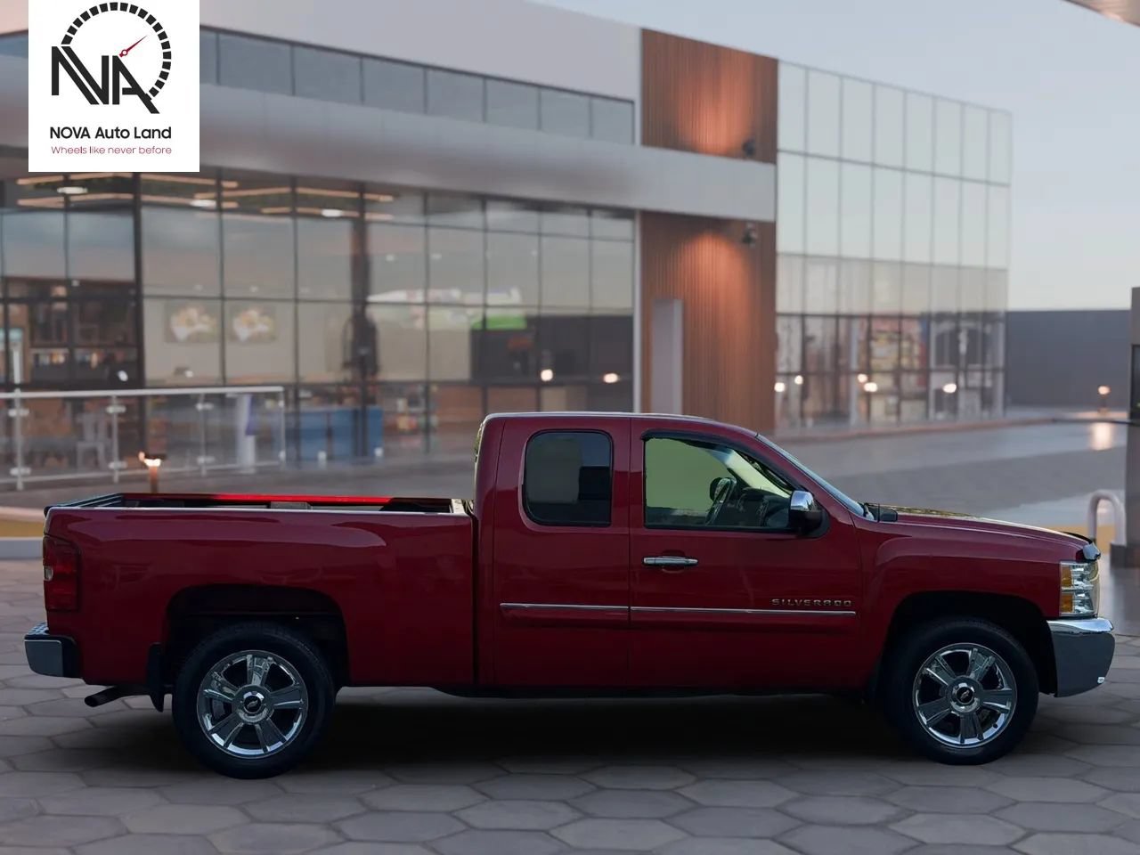 Used 2013 Chevrolet Silverado 1500 LT AWD/4WD image 10