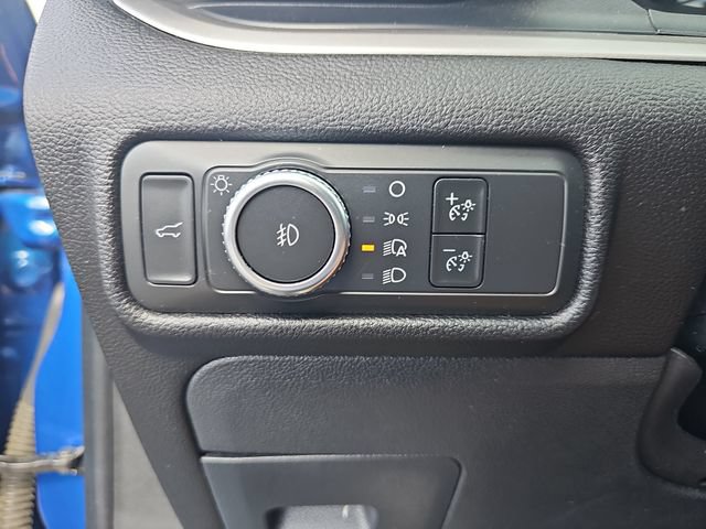 Used 2022 Ford Explorer XLT w/ Equipment Group 202A RWD image 23