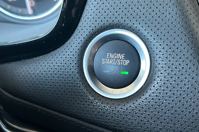 Used 2025 Cadillac XT5 Premium Luxury image 30