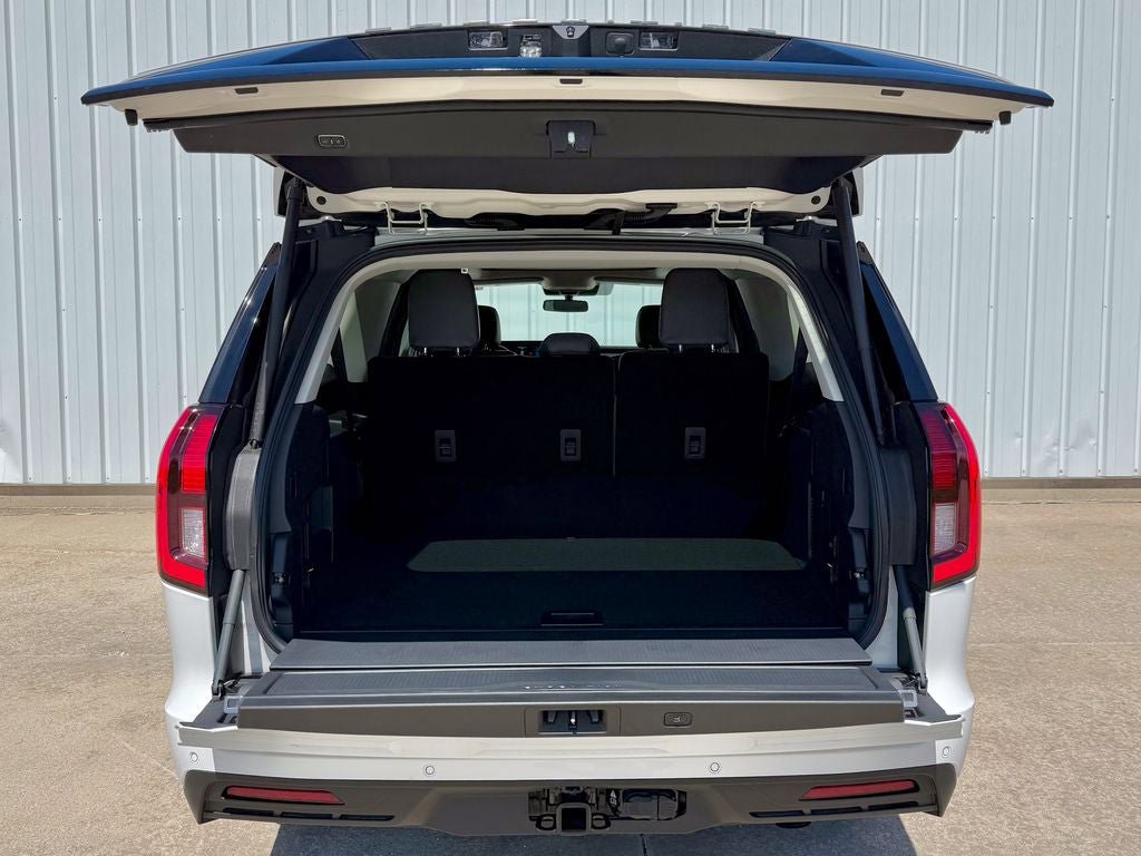 New 2026 Ford Expedition Max Active AWD/4WD image 17