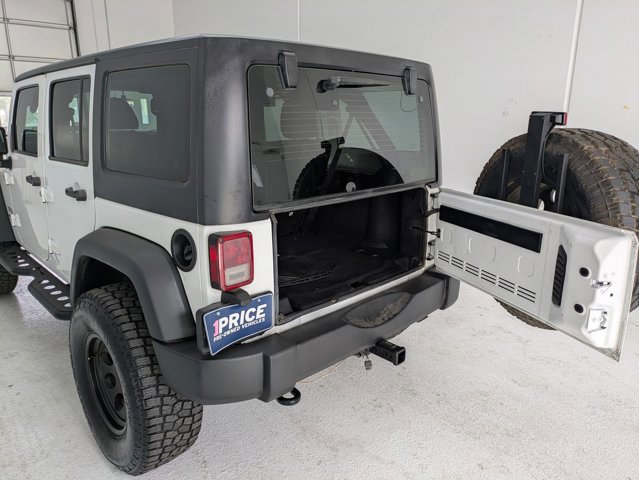 Used 2016 Jeep Wrangler Unlimited Sport w/ Connectivity Group image 6