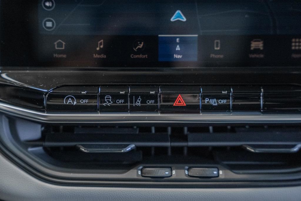 New 2026 Jeep Compass Limited w/ Sun, Sound & Navigation Group image 24