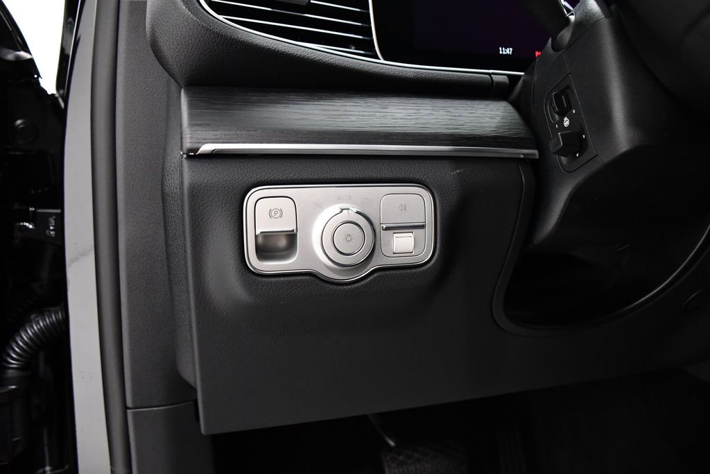 New 2026 Mercedes-Benz GLE 350 4MATIC image 9