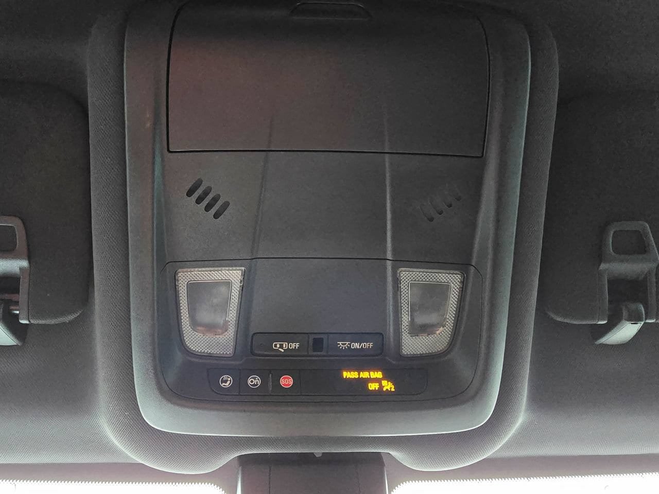 Used 2022 Chevrolet Equinox RS w/ LPO, Floor Liner Package FWD image 25
