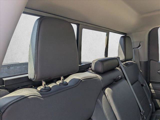 Used 2024 Chevrolet Silverado 1500 LT Trail Boss w/ Convenience Package II AWD/4WD image 16