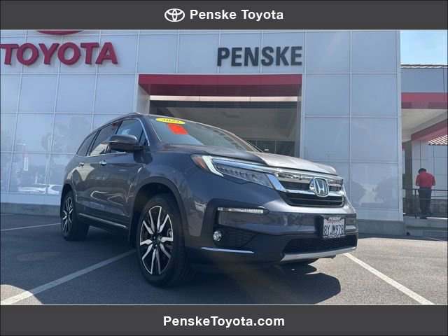 Used 2022 Honda Pilot Touring image 1