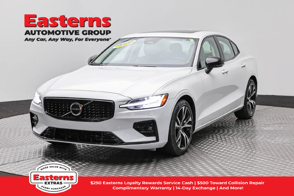 Used 2024 Volvo S60 B5 Core w/ Climate Package FWD image 1