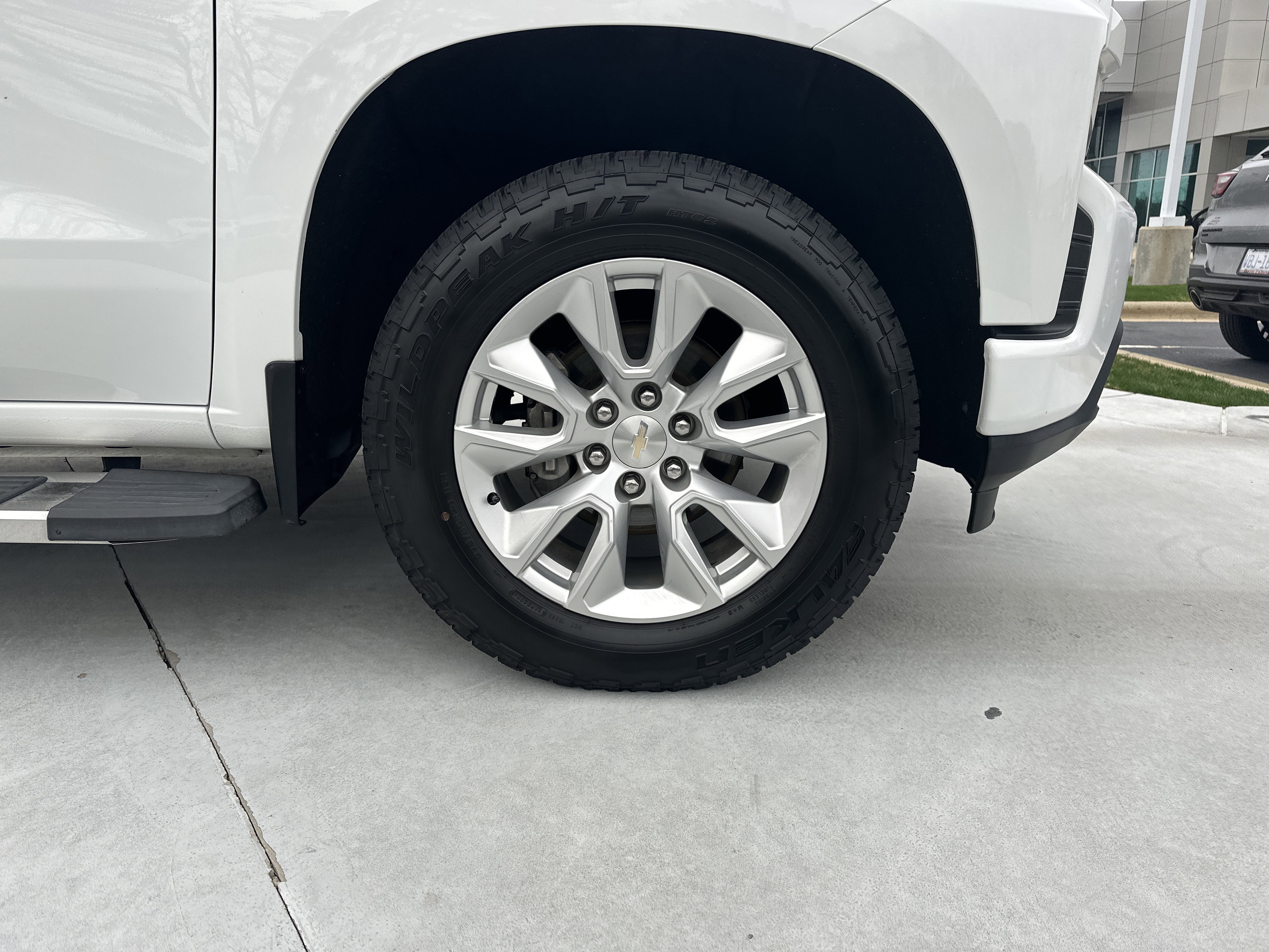 Used 2022 Chevrolet Silverado 1500 Custom image 13