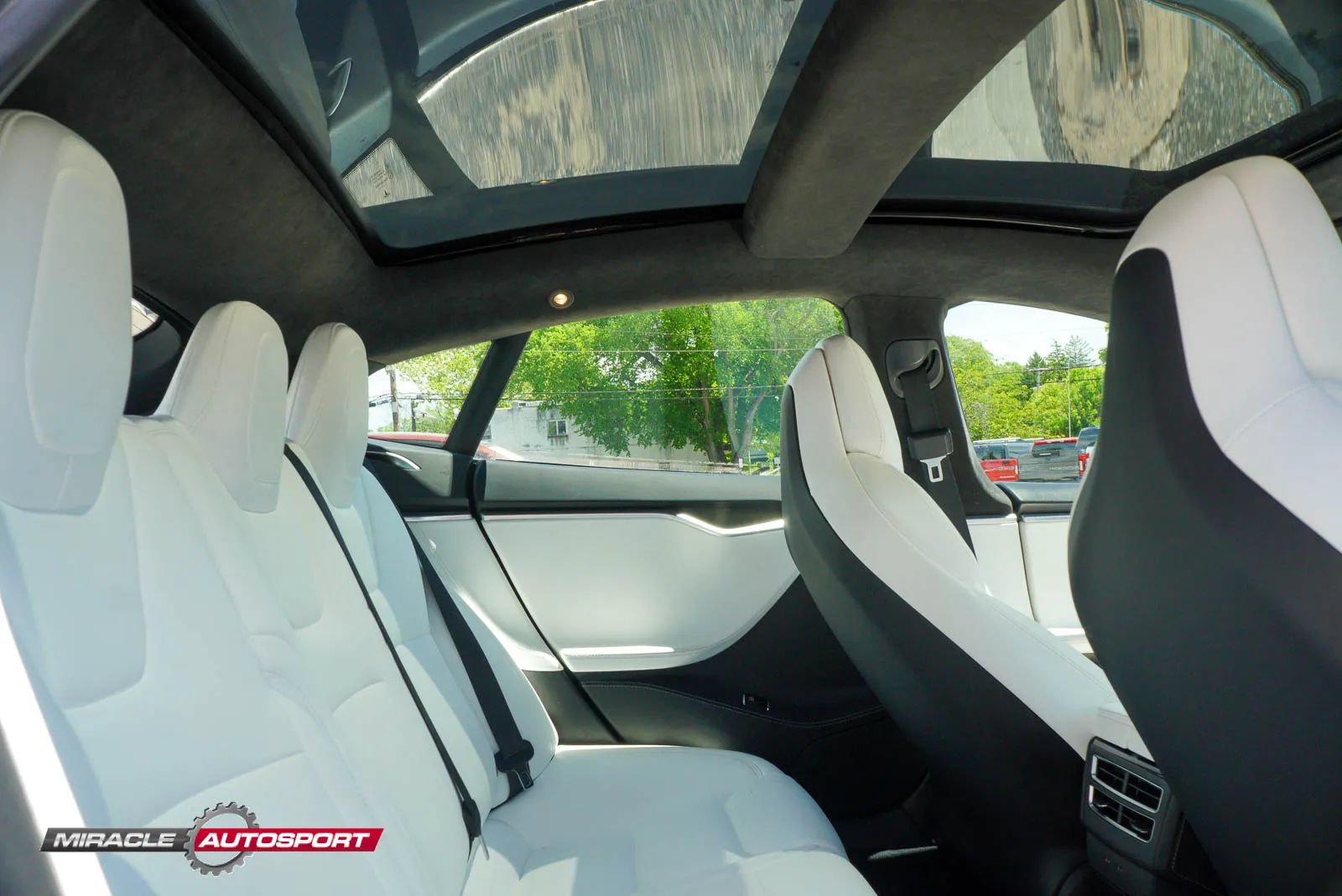 Used 2017 Tesla Model S 100D AWD/4WD image 40