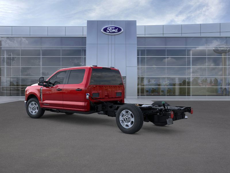 New 2025 Ford F350 XLT image 4