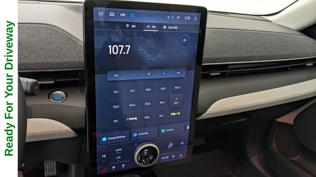 Certified 2025 Ford Mustang Mach-E Premium image 25