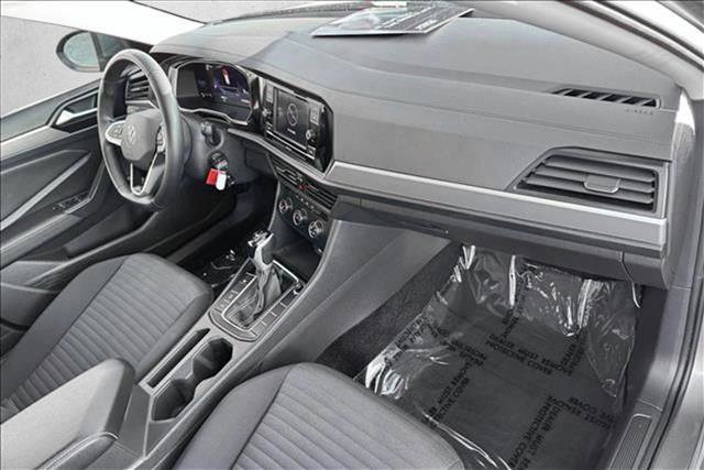 Used 2024 Volkswagen Jetta S image 20