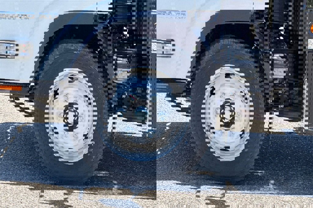 New 2025 Chevrolet Low Cab Forward 5500XG image 23