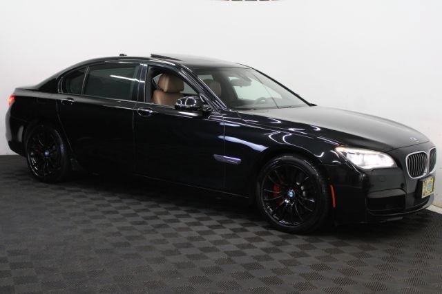 Used 2015 BMW 750Li xDrive AWD/4WD image 3
