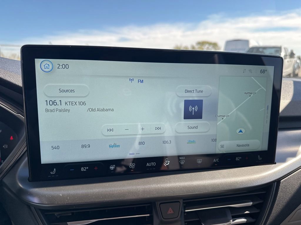 New 2026 Ford Escape SE FWD image 23