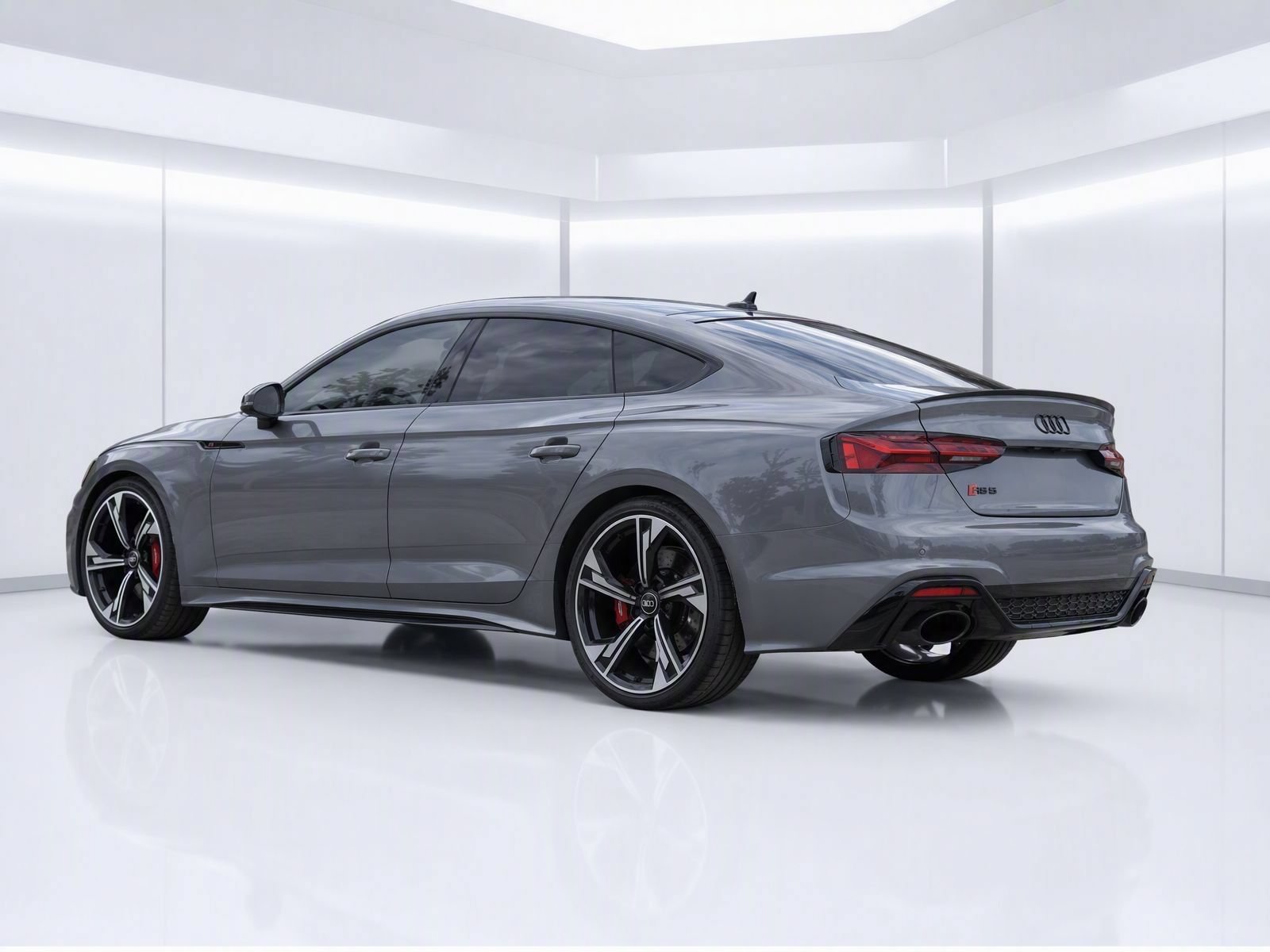 Used 2025 Audi RS 5 Sportback AWD/4WD image 7