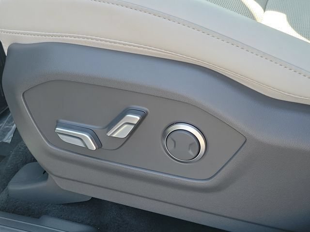 New 2026 Hyundai Santa Fe SEL FWD image 19