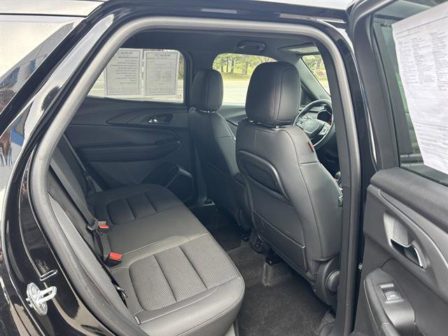 Certified 2023 Chevrolet TrailBlazer RS w/ Convenience Package image 30
