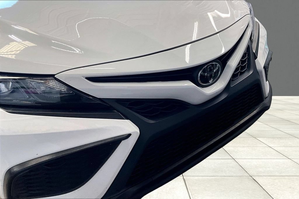 Used 2023 Toyota Camry SE FWD image 22