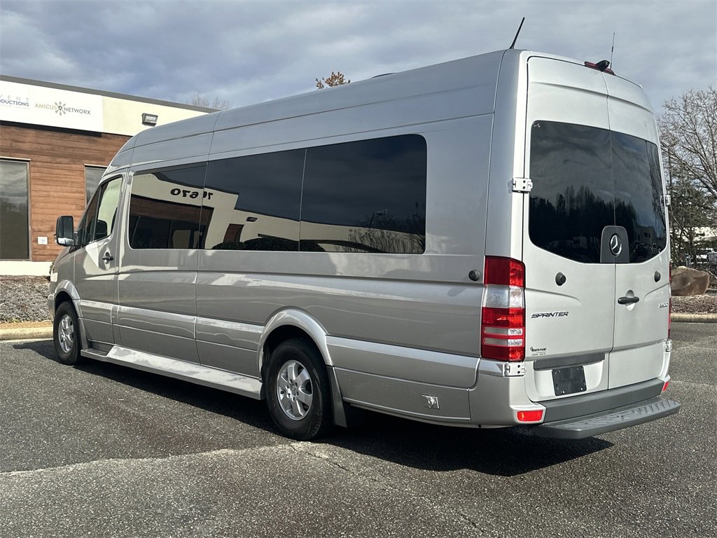 Used 2017 Mercedes-Benz Sprinter 2500 image 3