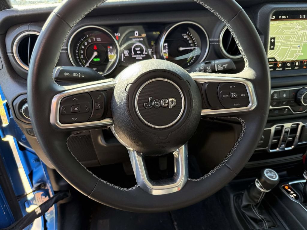 Used 2023 Jeep Wrangler Unlimited Sahara w/ Cold Weather Group AWD/4WD image 19