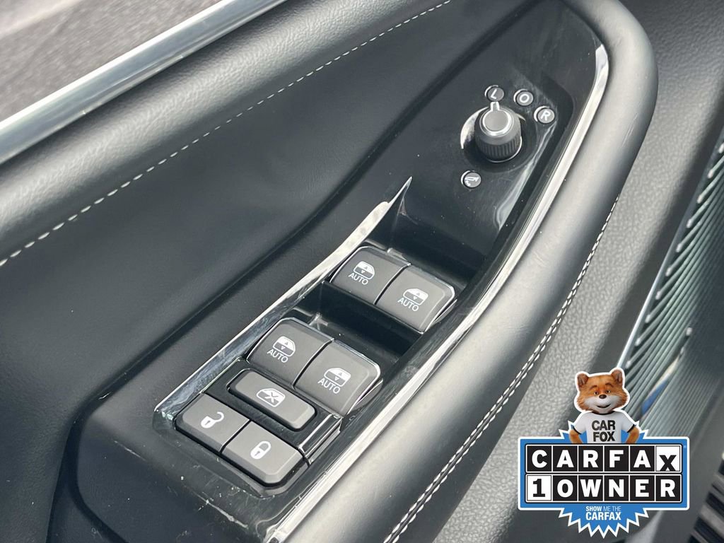 Used 2022 Jeep Grand Cherokee L Overland w/ Luxury Tech Group IV image 28