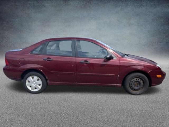 Used 2006 Ford Focus ZX4 Sedan FWD image 5