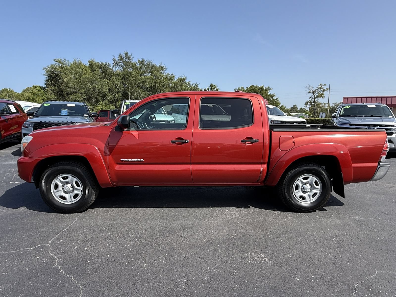 Used 2013 Toyota Tacoma 2WD Double Cab w/ SR5 Pkg image 9