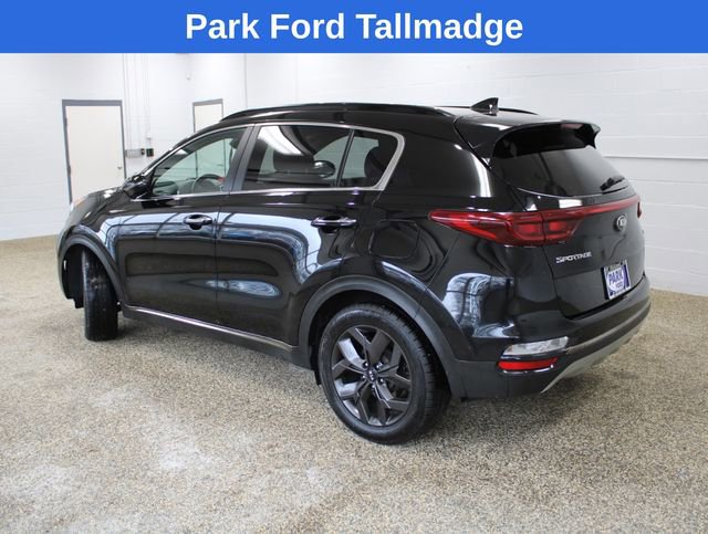 Used 2020 Kia Sportage S w/ S Sunroof Package FWD image 2