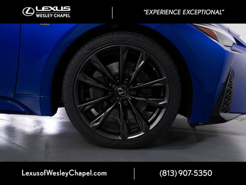 Certified 2025 Lexus IS 350 F Sport RWD image 3