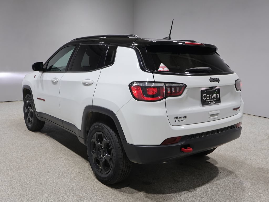 Used 2023 Jeep Compass Trailhawk w/ Trailhawk Convenience Group AWD/4WD image 6