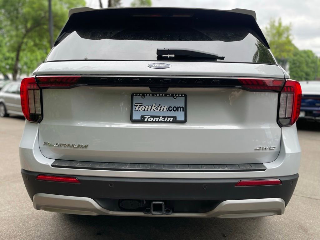 Used 2025 Ford Explorer Platinum w/ LUX Leather Package AWD/4WD image 5
