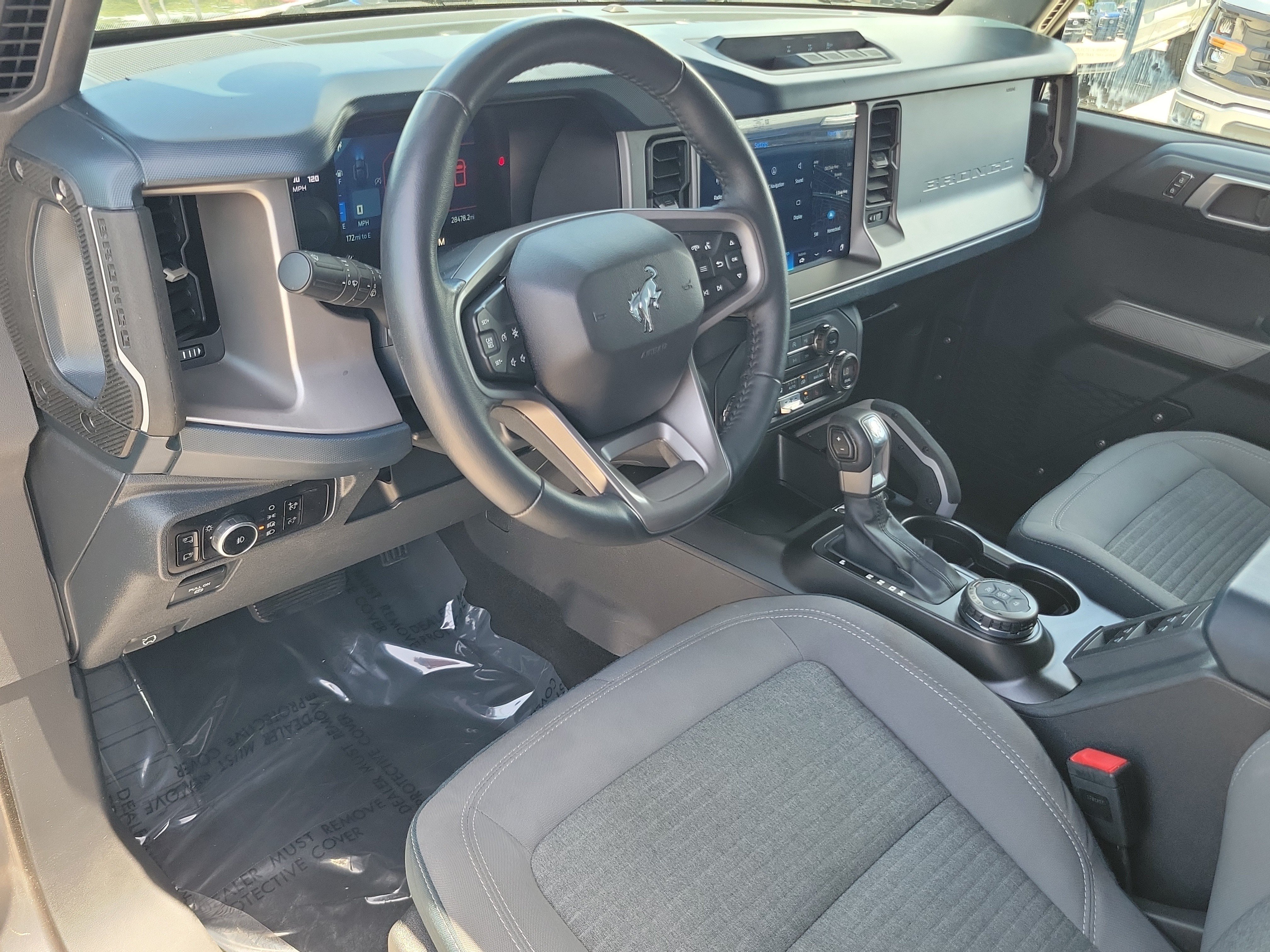 Used 2023 Ford Bronco Outer Banks AWD/4WD image 9