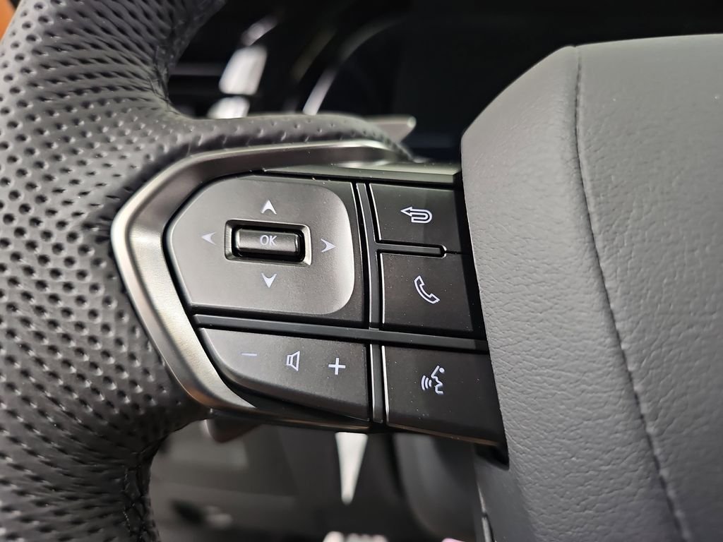 New 2026 Lexus TX 500h AWD image 17