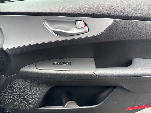 Used 2023 Kia Forte LXS w/ LXS Technology Package image 40