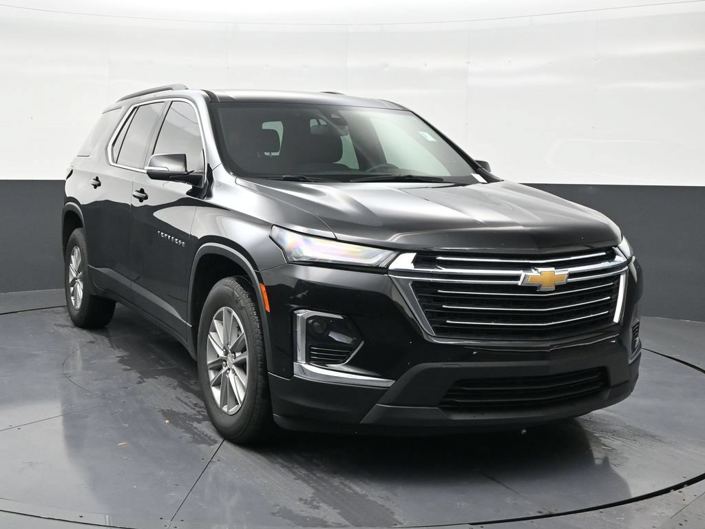 Used 2023 Chevrolet Traverse LT FWD image 7
