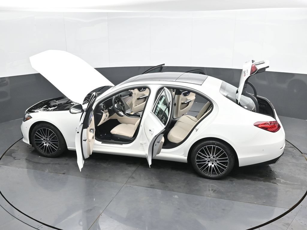 Used 2025 Mercedes-Benz C 300 4MATIC Sedan image 55