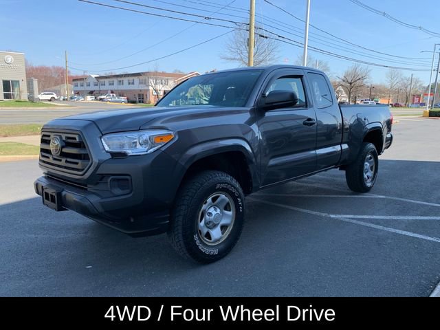 Used 2018 Toyota Tacoma SR image 8