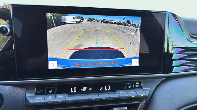 Used 2025 Toyota Camry XSE FWD image 18