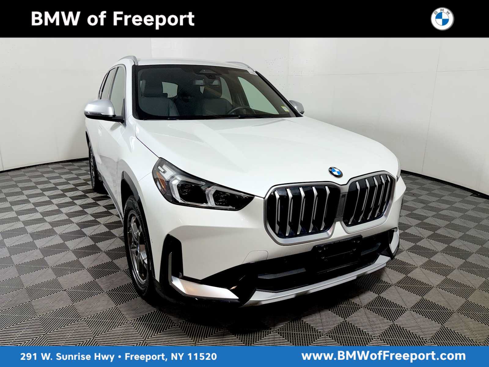 Used 2023 BMW X1 xDrive28i w/ Convenience Package